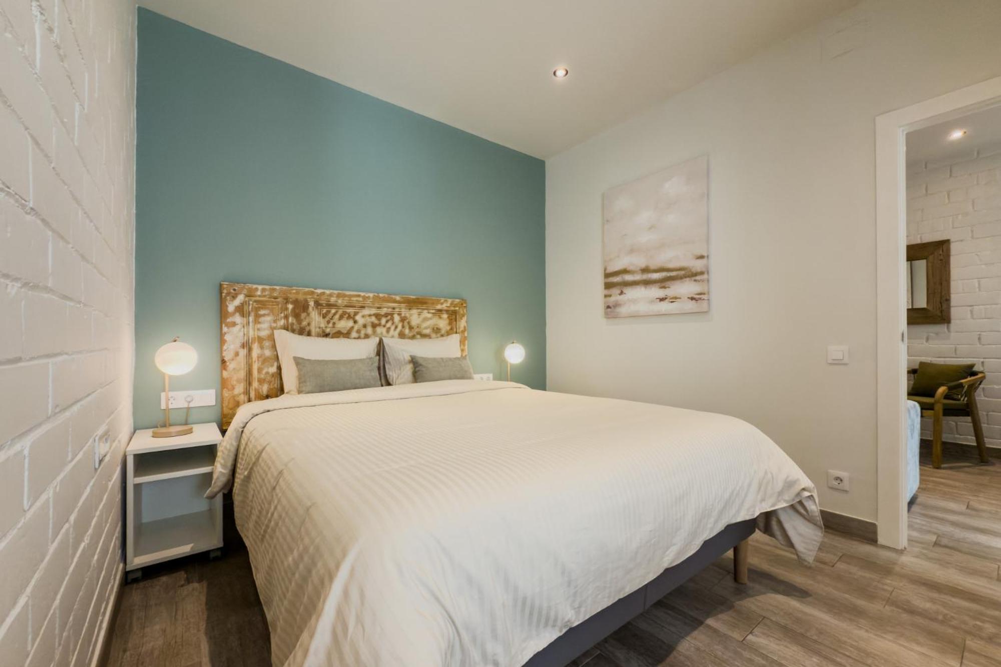 Novus Homes Barcelona Santa Eulalia L'Hospitalet de Llobregat Exterior foto